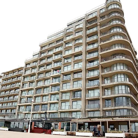 Lägenhet Seaside Comfort With Parking, Cleaning Included Nieuwpoort