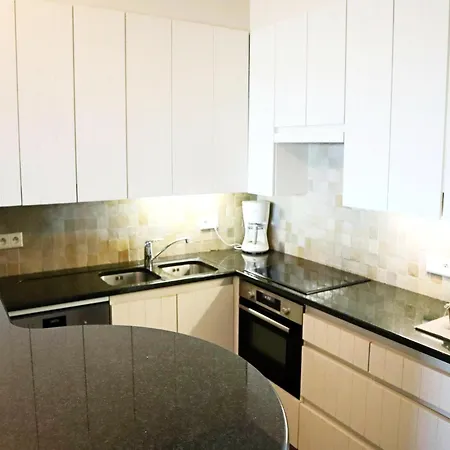 Seaside Comfort With Parking, Cleaning Included * Nieuwpoort